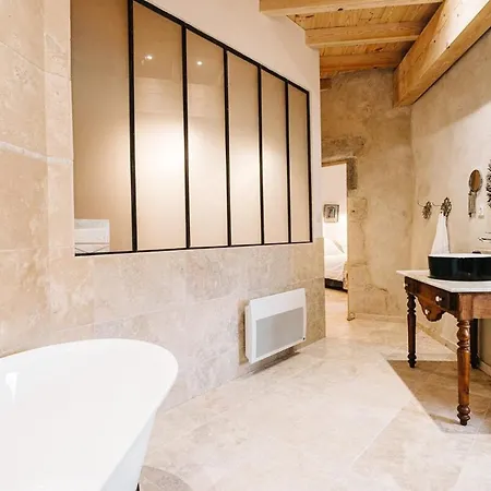 Historic Luxury And Modernity In The Heart Of Minervois