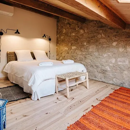 Historic Luxury And Modernity In The Heart Of Minervois