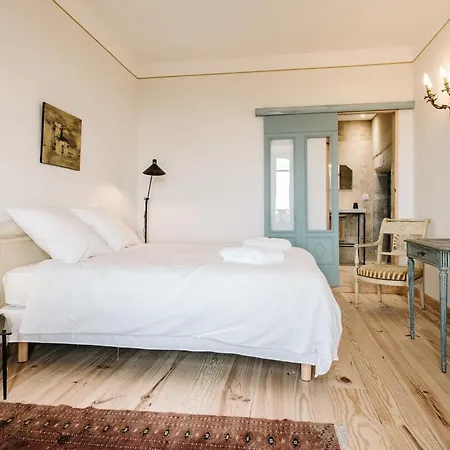 Historic Luxury And Modernity In The Heart Of Minervois Appartamento