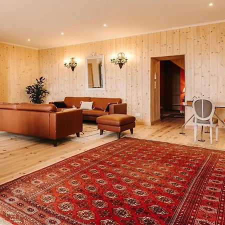 Historic Luxury And Modernity In The Heart Of Minervois *